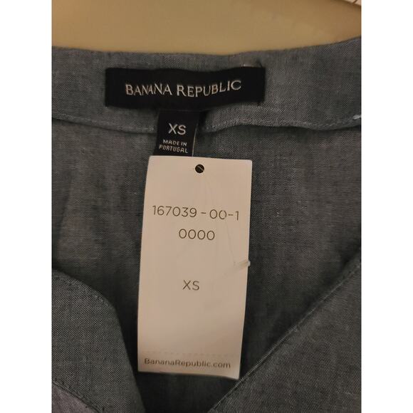 NWT Banana Republic bell sleeve v-neck blouse - XS - Picture 3 of 4